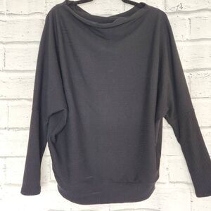 Vici Tyche Knit Boat Neck Dolman Sleeve Pullover Sweater Black Size Medium